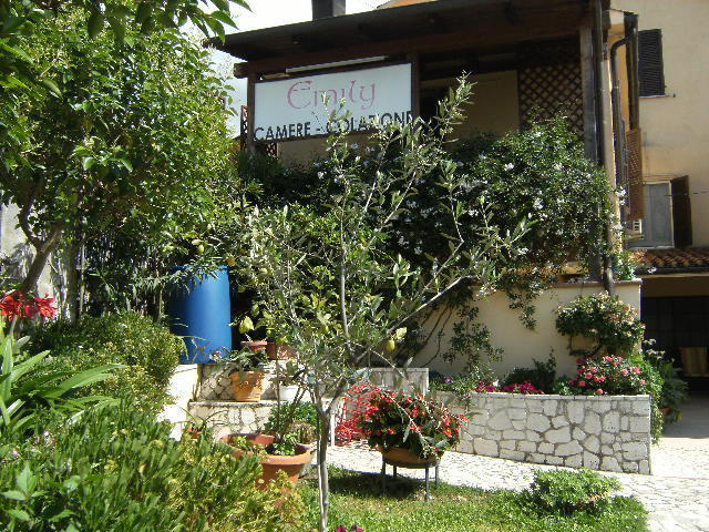 Emily Bed and Breakfast Stroncone Zewnętrze zdjęcie
